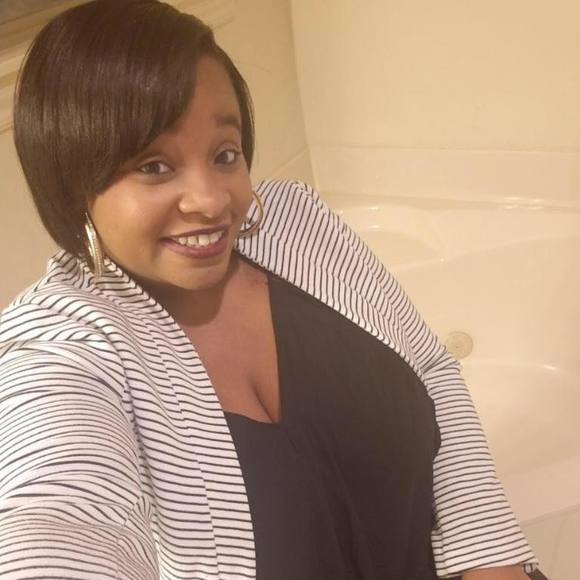 Meet your Posher, Marchelle - Picture 1 of 1